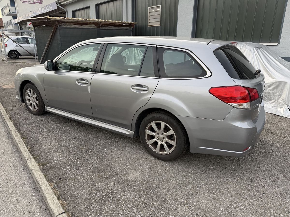 Subaru Automobili: Subaru Legacy 2.0i  – Usato da Hasle LU venduto da flavio79 1