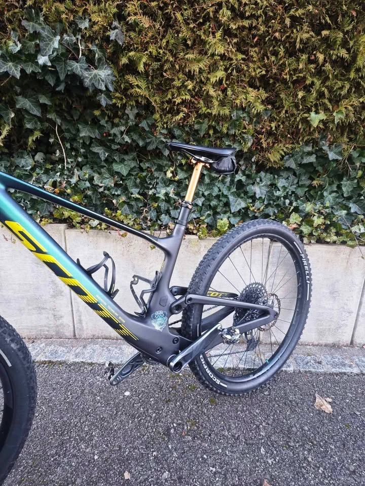 Scott Biciclette: SCOTT Spark RC Team Issue AXS 2022 – Usato da St. Ursen venduto da pil_5ddv 4