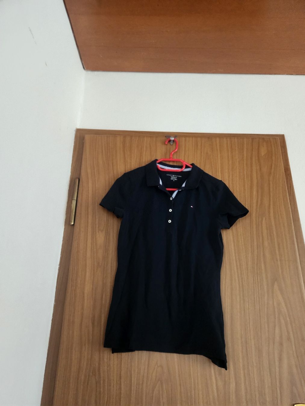 Tommy Hilfiger Magliette Polo: Polo Tommy Hilfiger bleu marine taille M – Usato da Niedergösgen venduto da Eva2410