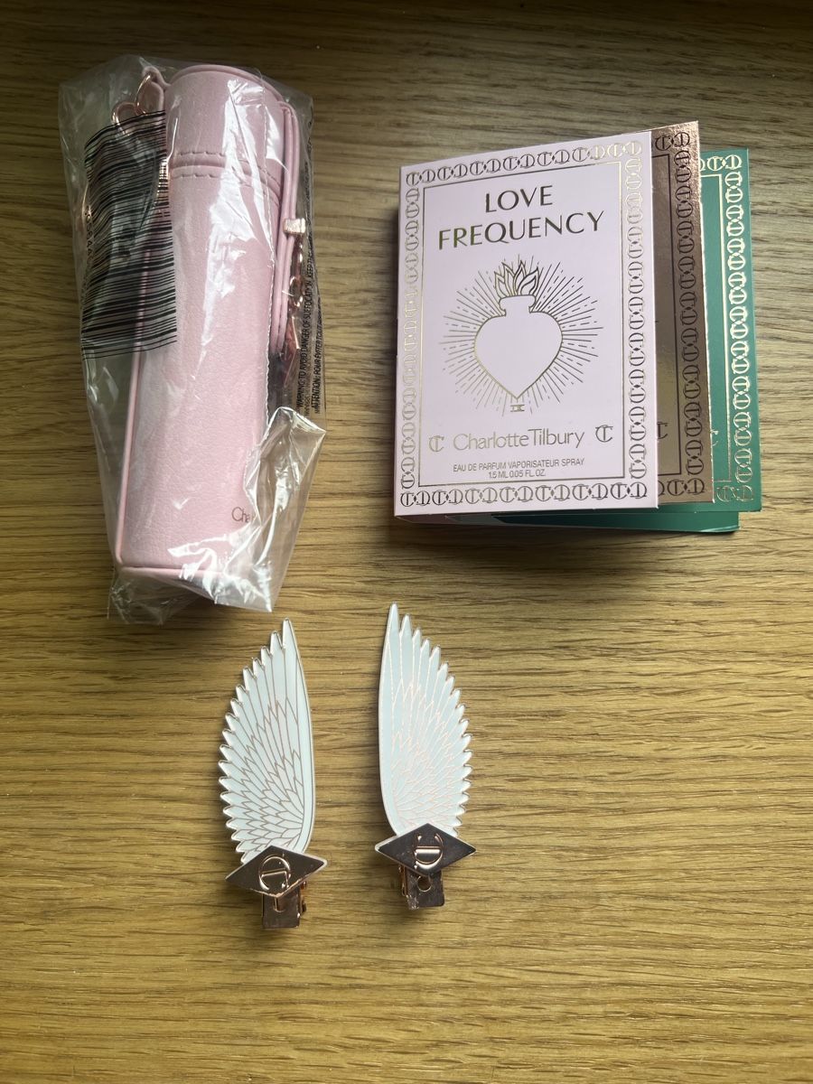 Charlotte Tilbury Make-up: Charlotte Tilbury Set Neu – Nuovo e nell'imballaggio originale da Ebmatingen venduto da dartim 1