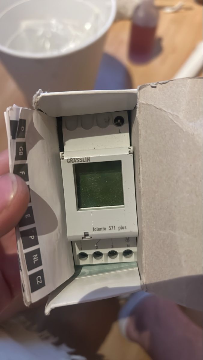 Elektronikbauteile: GRASSLIN Talento 371 plus Zeitschaltuhr neu – Neu und originalverpackt aus Fischenthal von Victoria_fischenthal