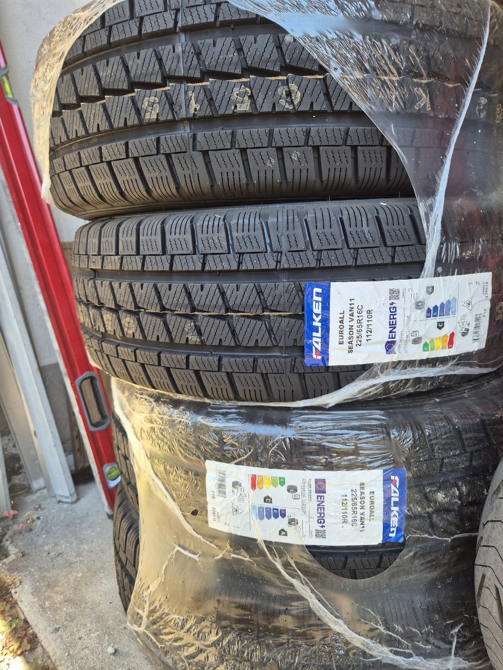 Pneus & Kompletträder: Falken Pneu neu – Neu und originalverpackt aus Stäfa von mar_7jhb