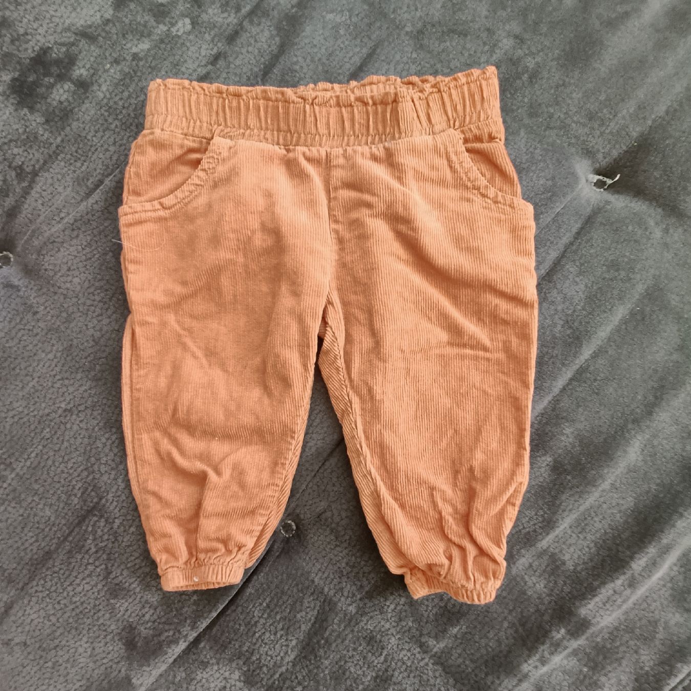Hosen: Hose Grösse 68 – Gebraucht aus Jaberg von urig17.