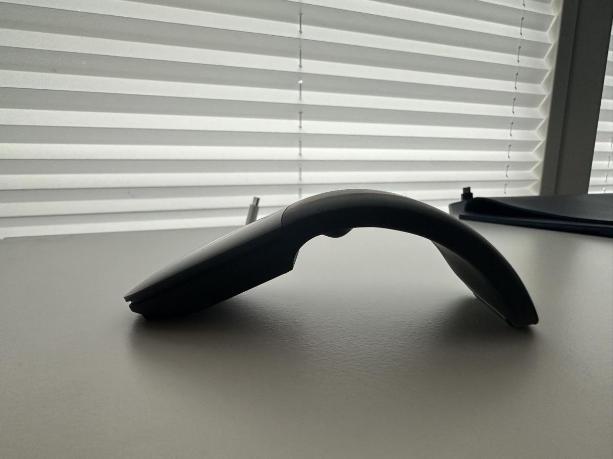 Microsoft Souris: Microsoft Surface Arc Mouse – D'occasion à Möriken AG par .Kolibri. 3
