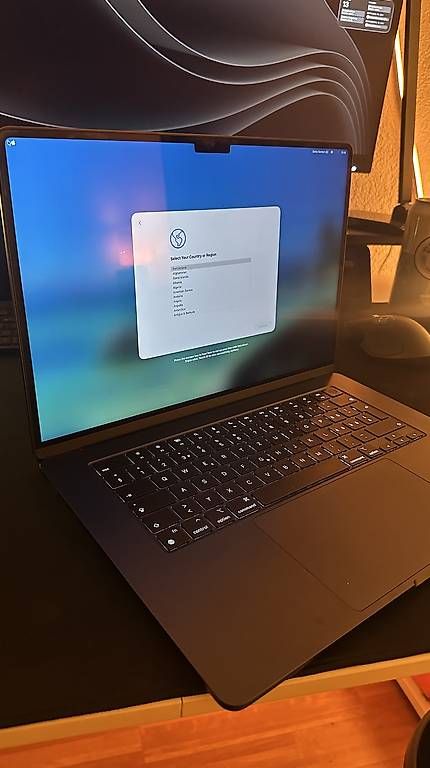 Notebook: Macbook Air 15zoll  – Usato da Stans venduto da florinesterman 1