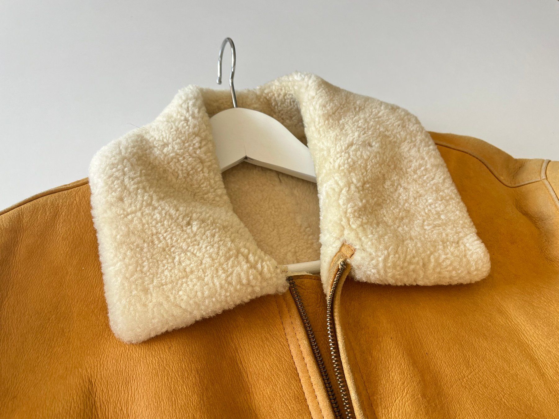 Jacken: Winter Lederjacke Gr. L (eher XL) – Gebraucht aus Basel von Xani 4