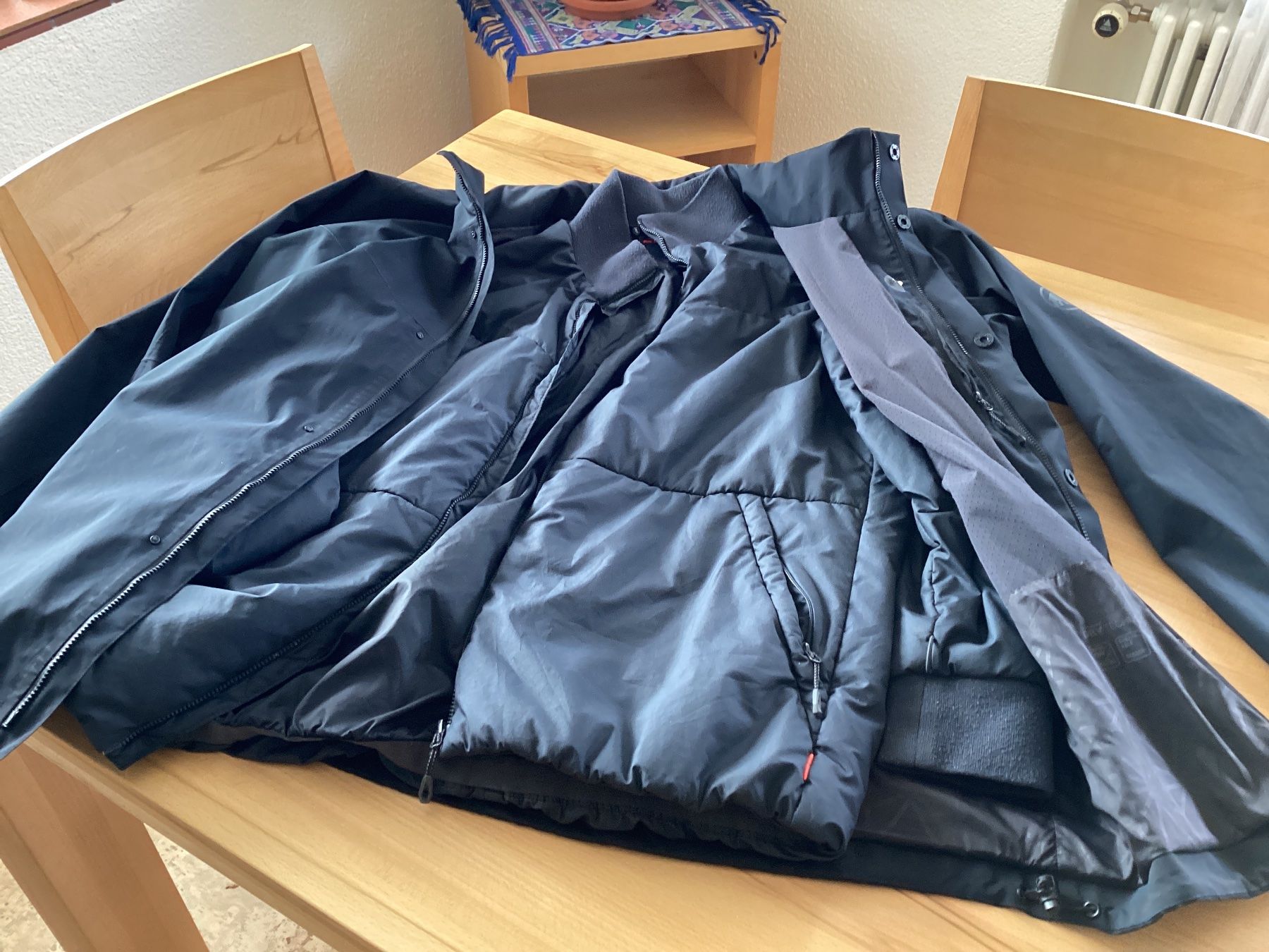 Mammut Giacche: Warme Jacke – Usato da Mettmenstetten venduto da karo54