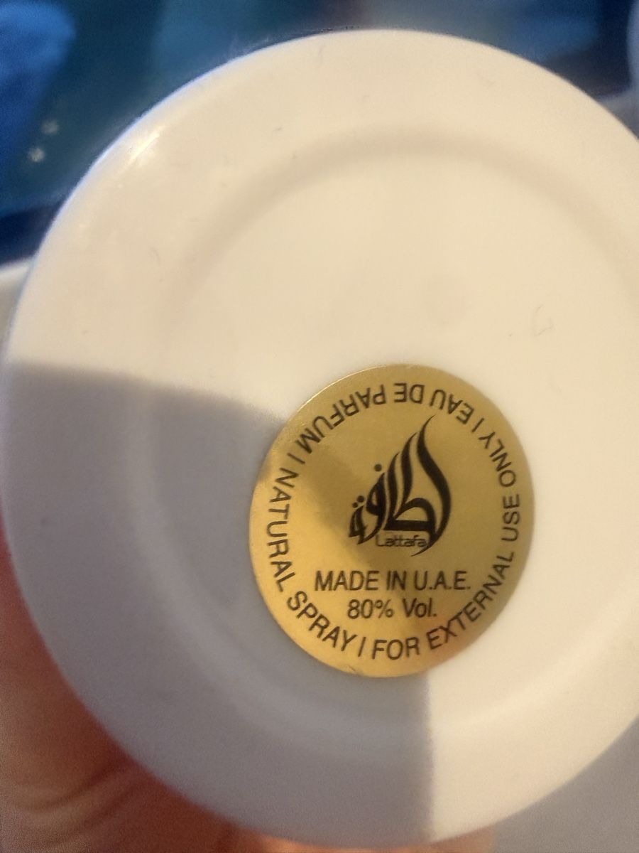 Lattafa Profumi & Eau de Toilette: Yara Lattafa,Eau de Parfum 100ml  – Nuovo (secondo la descrizione) da Klingnau venduto da Nirvana 1