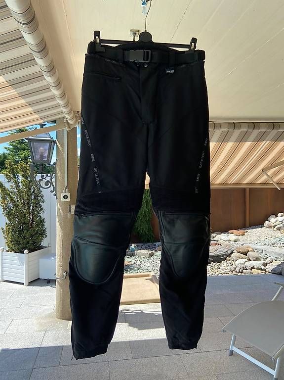 Pantalons: Textil Motorradhose GoreTex, Grösse M – D'occasion à Riedholz par Domiracer