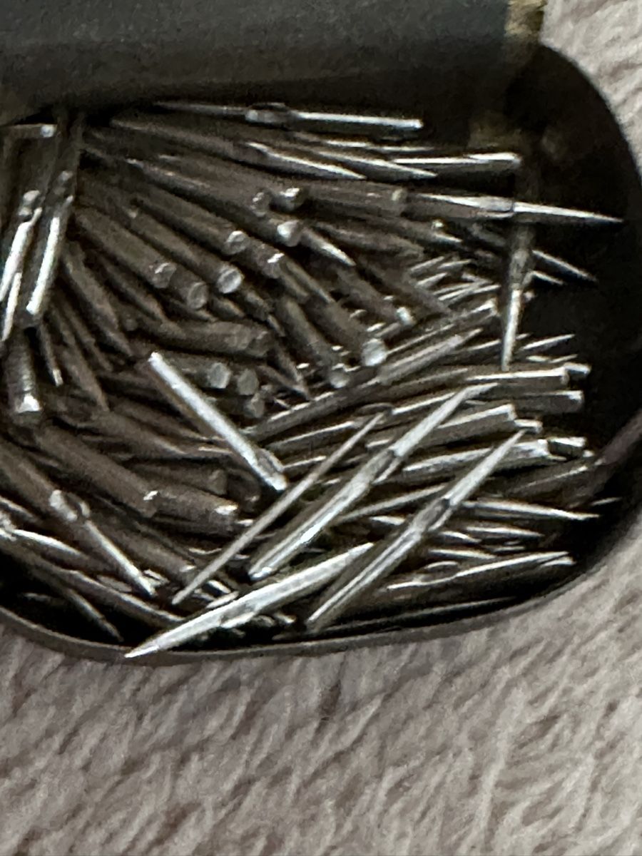Plattenspieler: Grammophon Nadeln – Gebraucht aus Herbriggen von Sehrazade 3