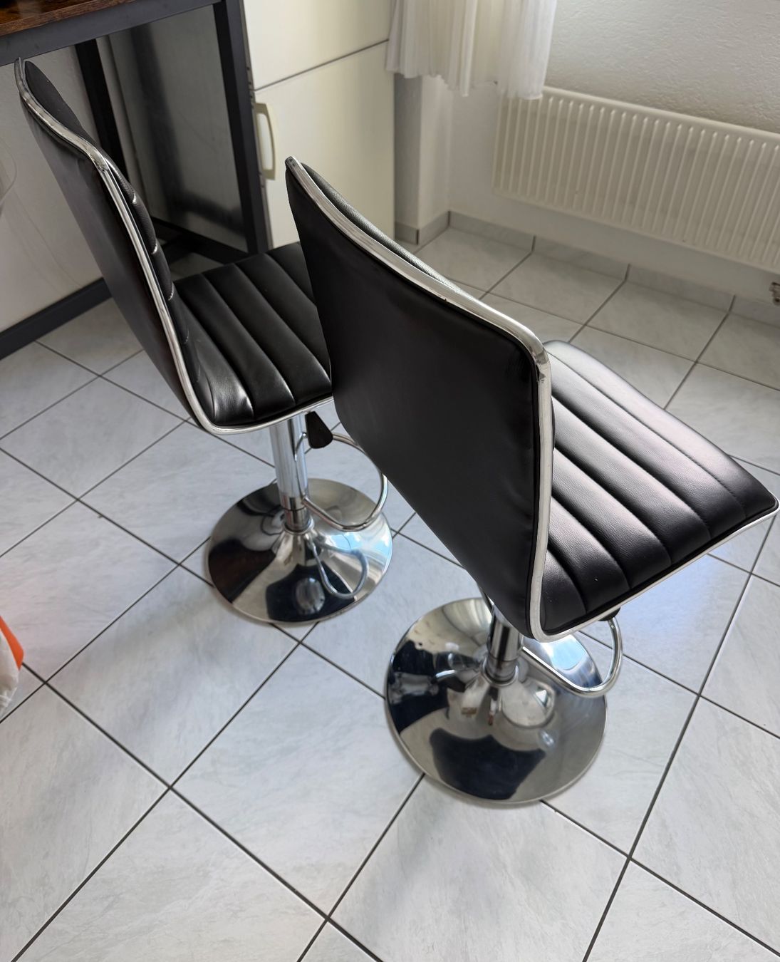 Hocker: Barhocker – Gebraucht aus Kappel SO von Swift_2025 1