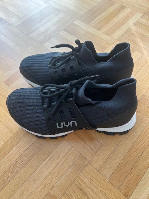 Scarpe da uomo: "UYN" Schuhe Gr. 41 – Nuovo (secondo la descrizione) da Walenstadt venduto da ricamul 8