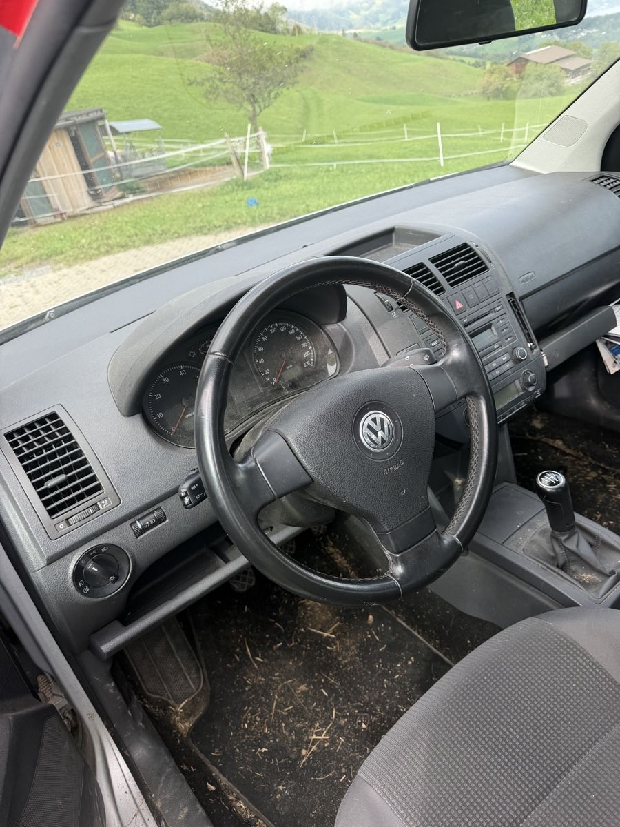VW Autos: VW Polo 1.6  – Defekt aus Lauerz von Joeschel 2