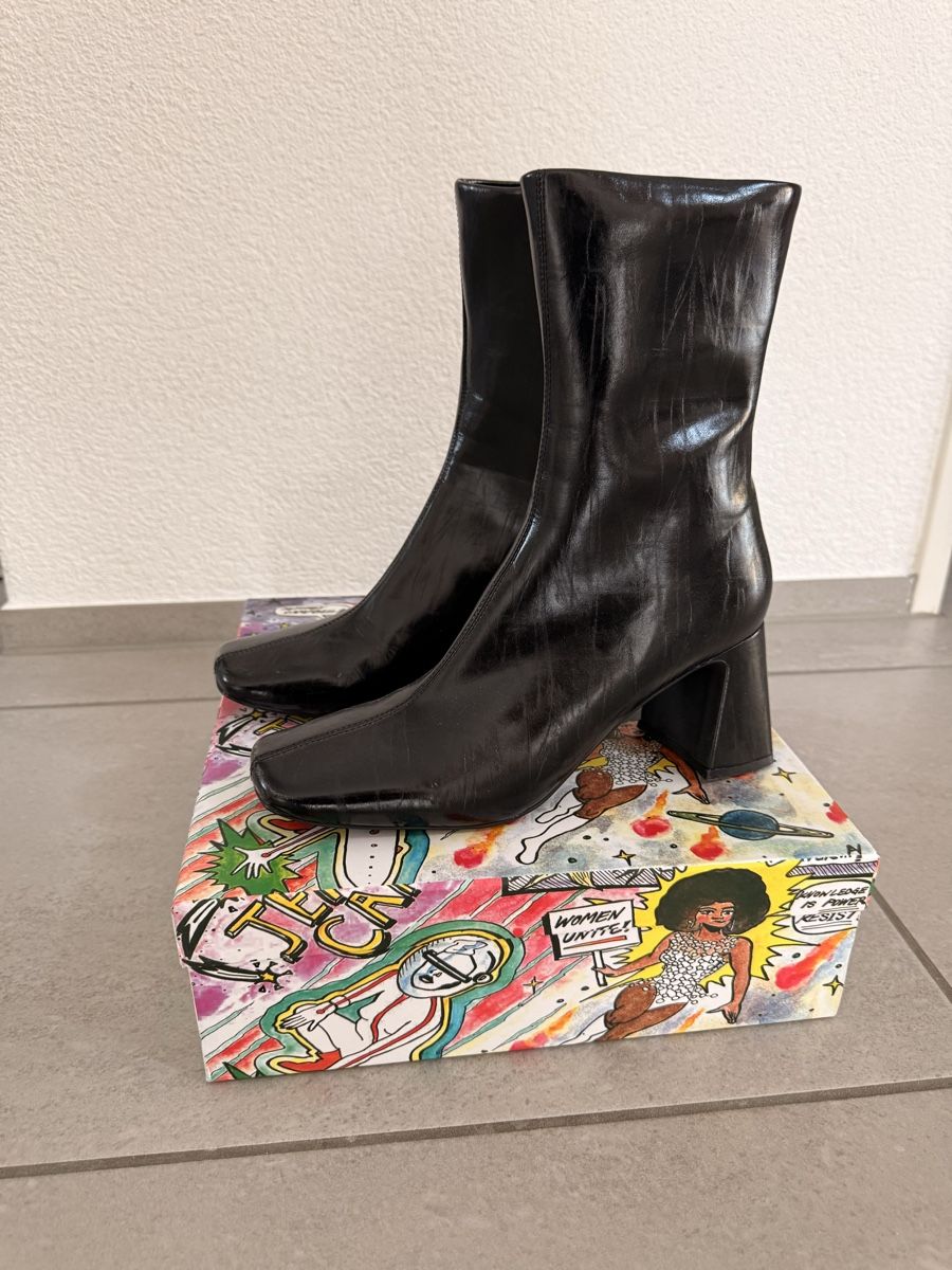 Scarpe da donna: Jeffrey Campbell Schuhe – Nuovo (secondo la descrizione) da Nesselnbach venduto da Karotequi