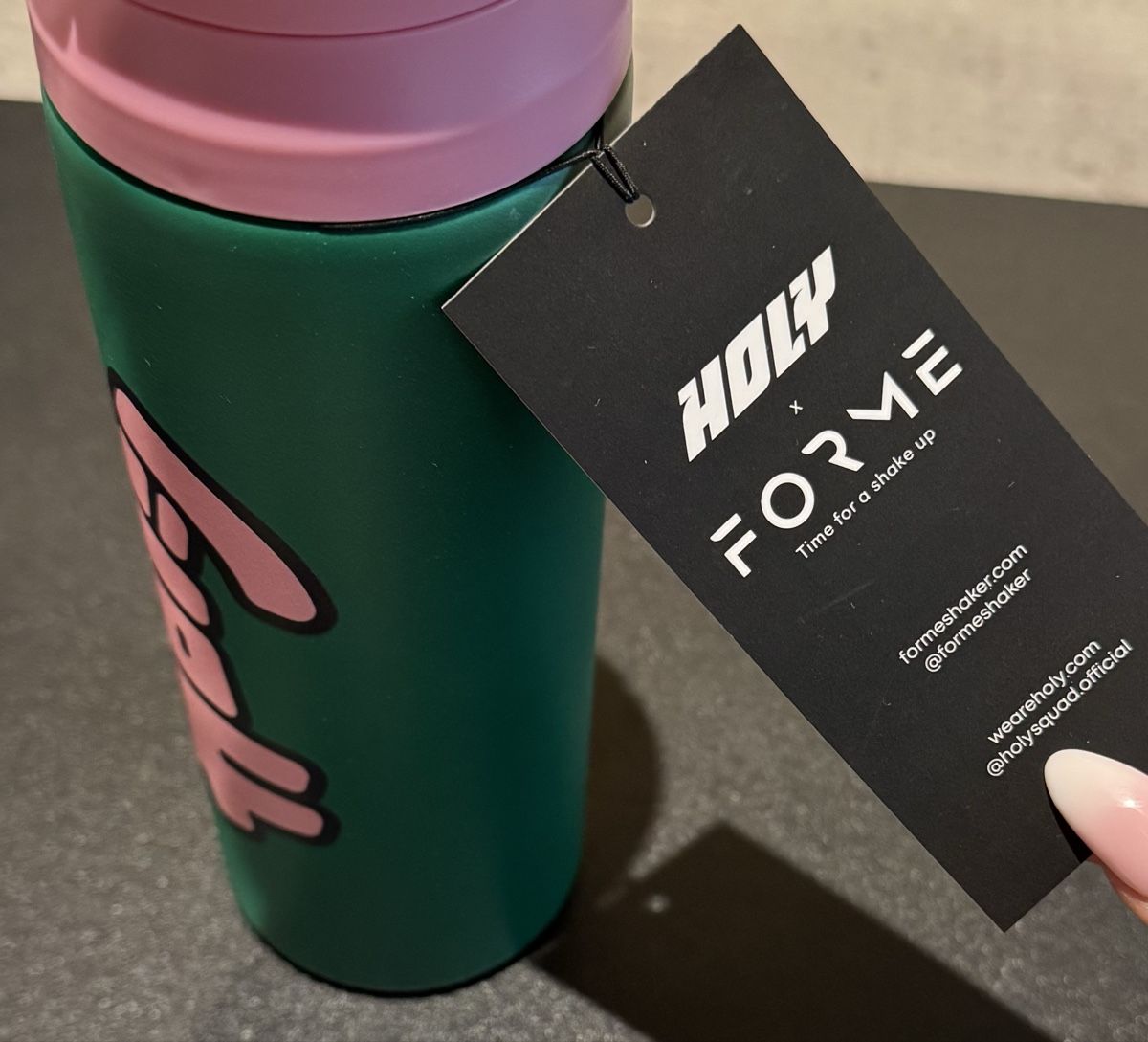 Borracce & Thermos: Wasserflasche "HOLY FORME" 700ml, neu! – Nuovo e nell'imballaggio originale da Tuggen venduto da jess_gls06
