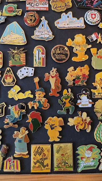 Placchette & Badge: Pin Sammlung aus den 90er – Usato da Winterthur venduto da lindor_wasabi 3