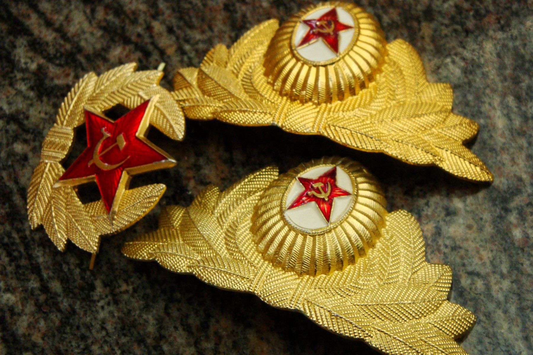 Uniformen & Effekten: Orginal Russische Armee-Abzeichen – Gebraucht aus Rieden SG von