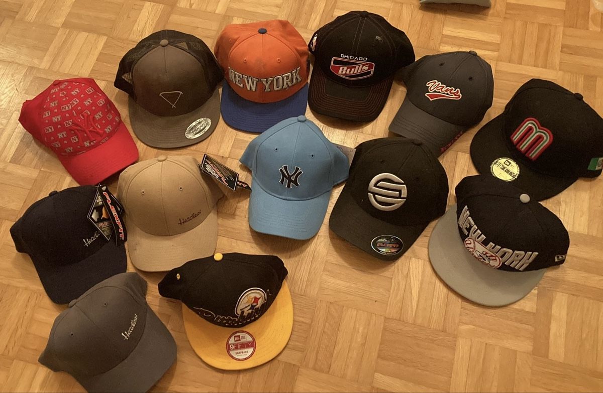 Chapeaux, bonnets & casquettes: baseballcap‘s – D'occasion à Münchenstein par lilah