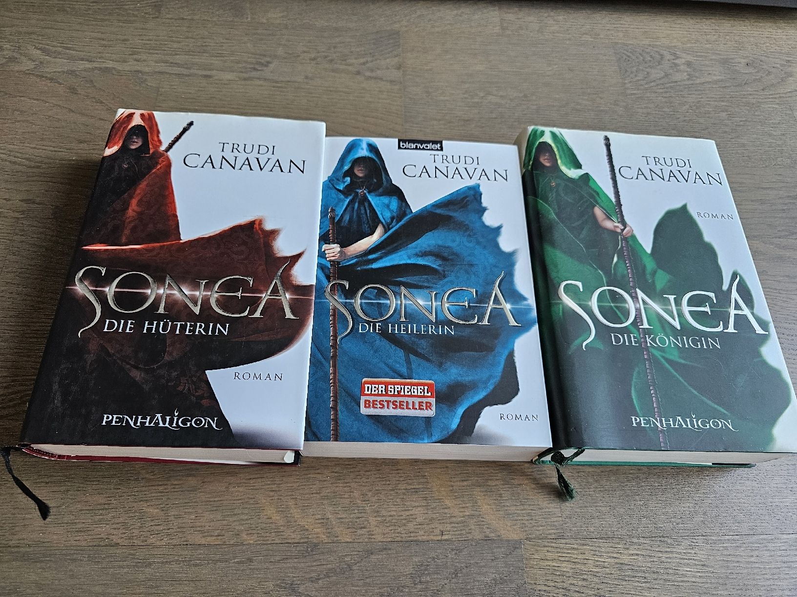 Bücher: Sonea - Trudi Canavan – Gebraucht aus Hinterforst von impatiently