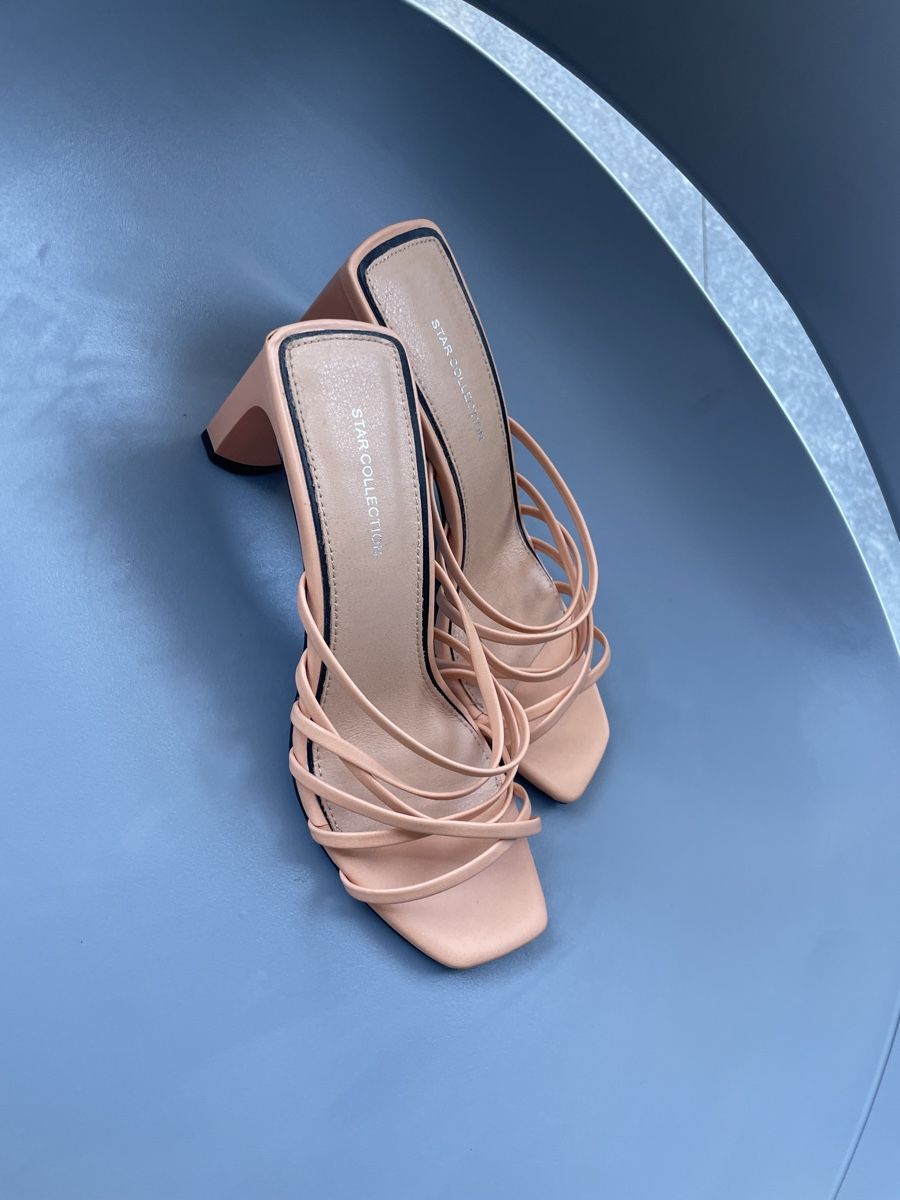 Scarpe da donna: Sandalen lachs – Usato da Zürich venduto da Anushka86 2