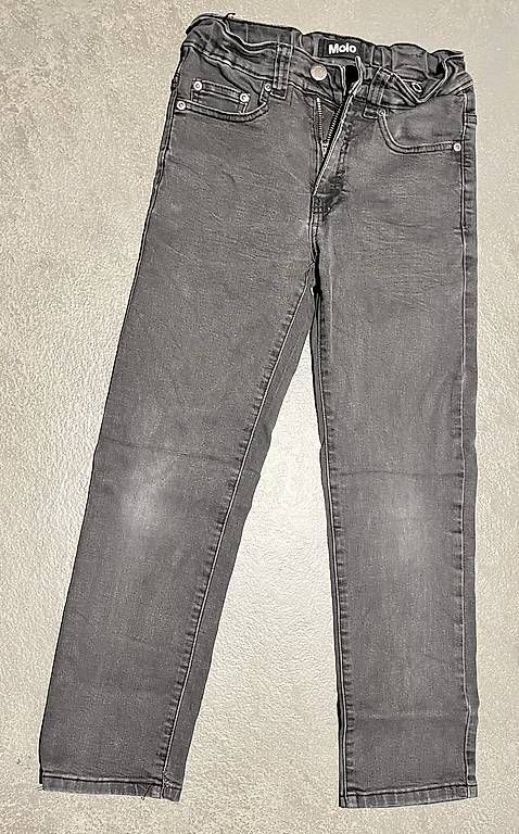 Hosen: Set à 4 Jeans Gr. 146 – Gebraucht aus Uetikon am See von kun_6knp 1