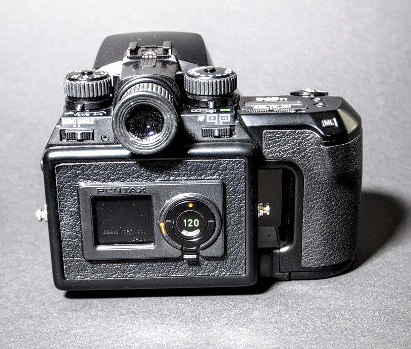 Pentax Kamera: Boîtier Pentax 645N – Gebraucht aus Monthey von PhilippeZ 2