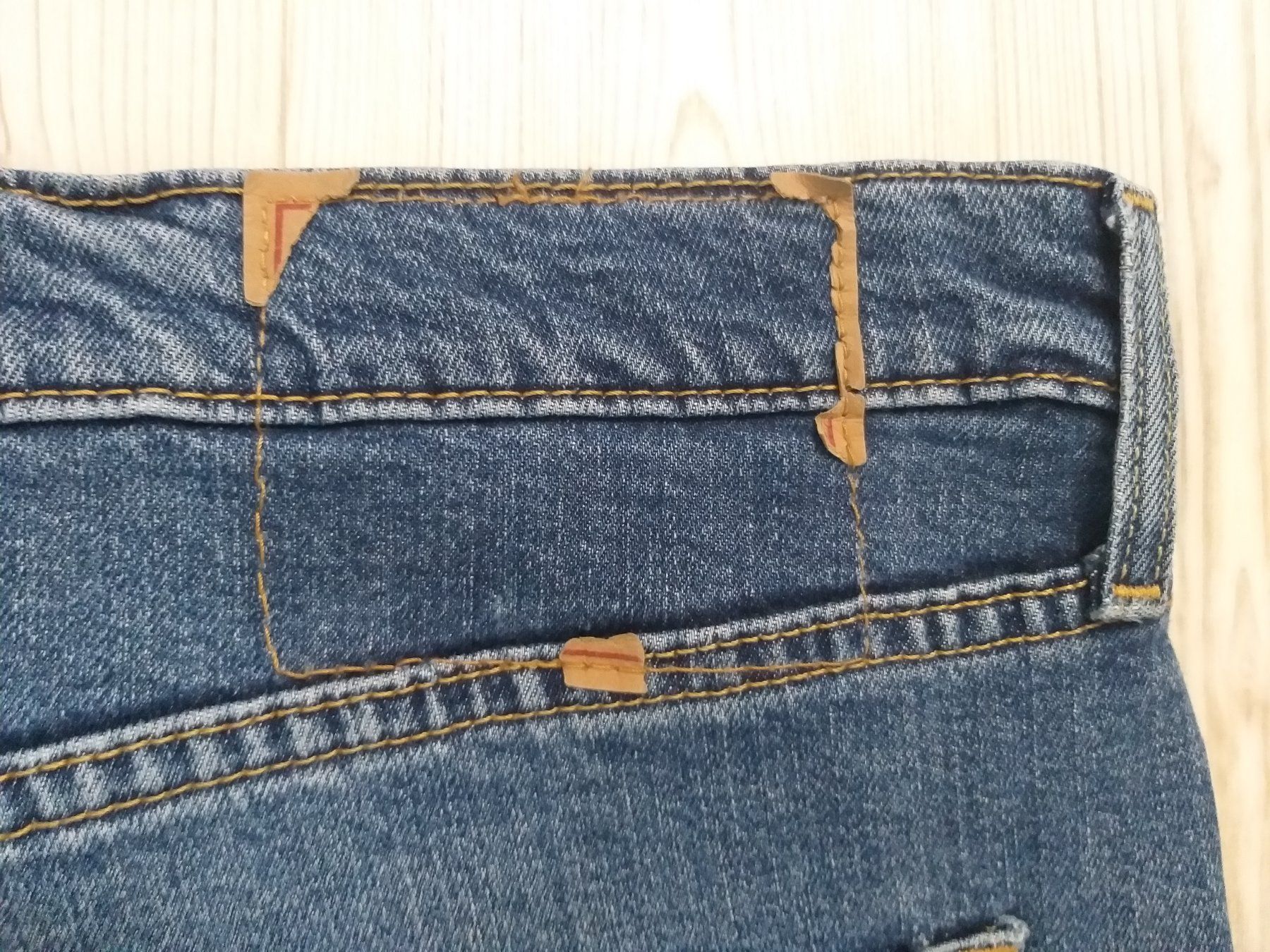 Levi's Jeans: Jeans LEVIS STRAUSS  Taille / Grosse W 36..... – Usato da Cossonay-ville venduto da Super-Price-Quality 2