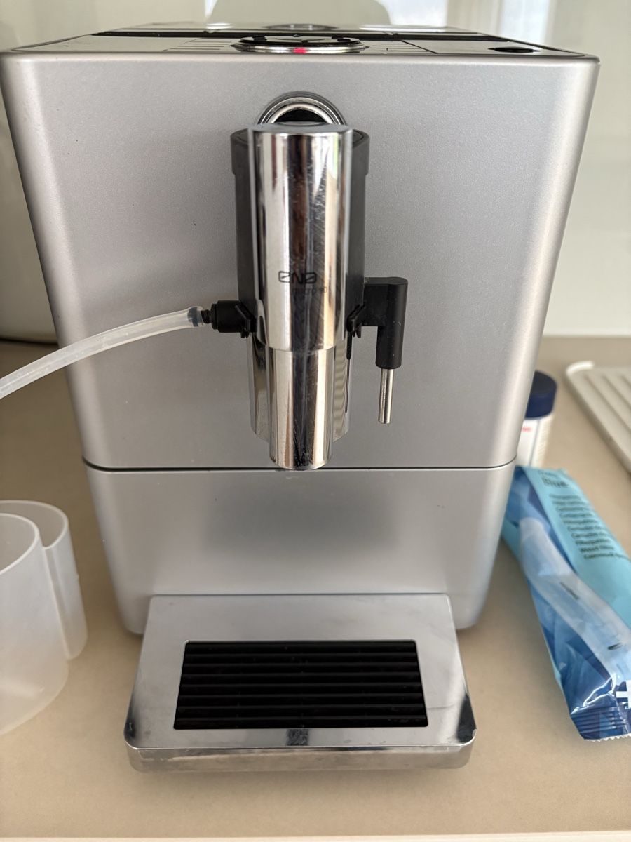 Jura Kaffeemaschinen & Espressomaschinen: Jura Ena  90 – Gebraucht aus Wollerau von AMJones 5