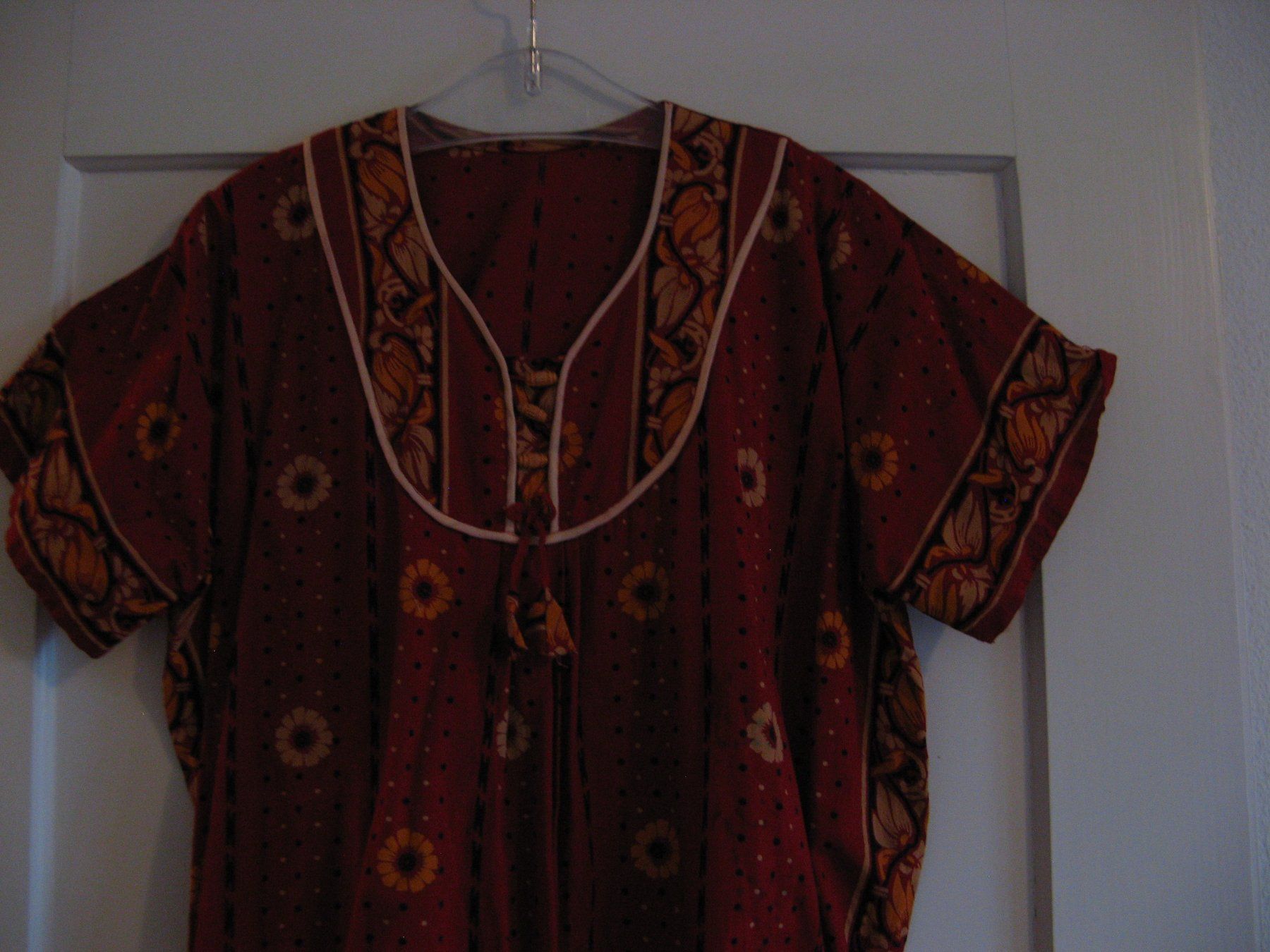 Vestiti: Hauskleid Gr. 42/44 oder L – Nuovo (secondo la descrizione) da Zürich venduto da apil 2