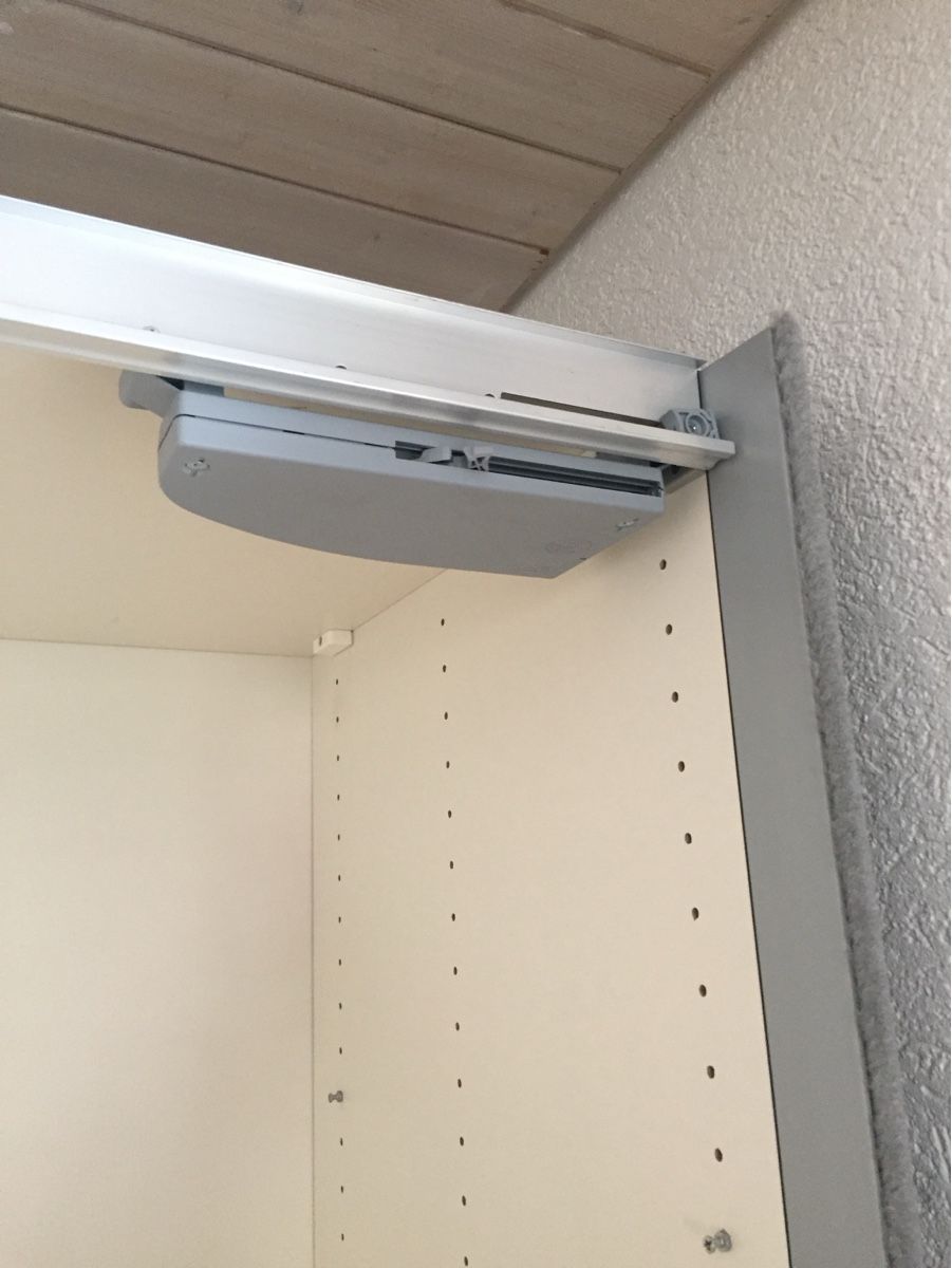 Schränke: Interio Kleiderschrank – Gebraucht aus Winterthur von CalvinW. 3