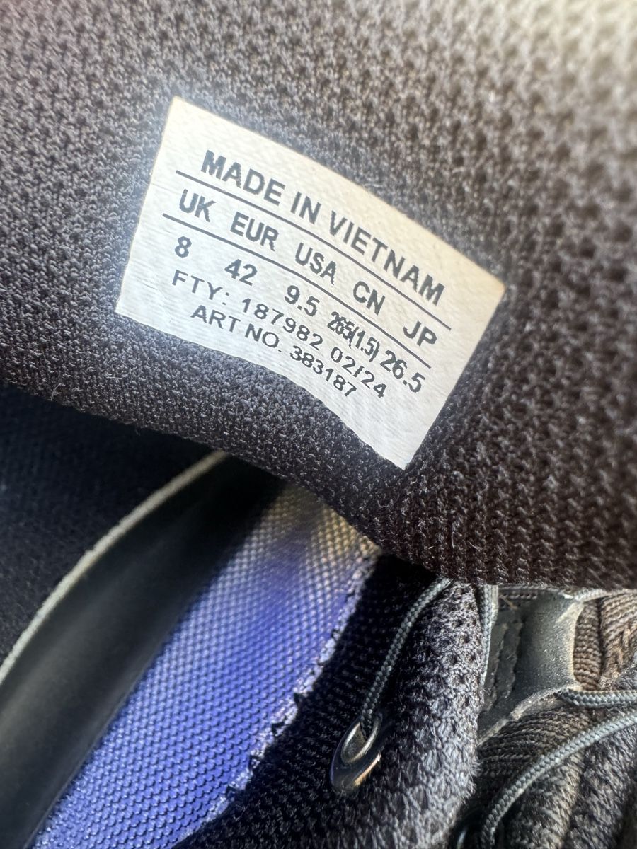 Salomon Scarpe da donna: salomon trekking – Usato da Pambio-Noranco venduto da nic_zs6y 1