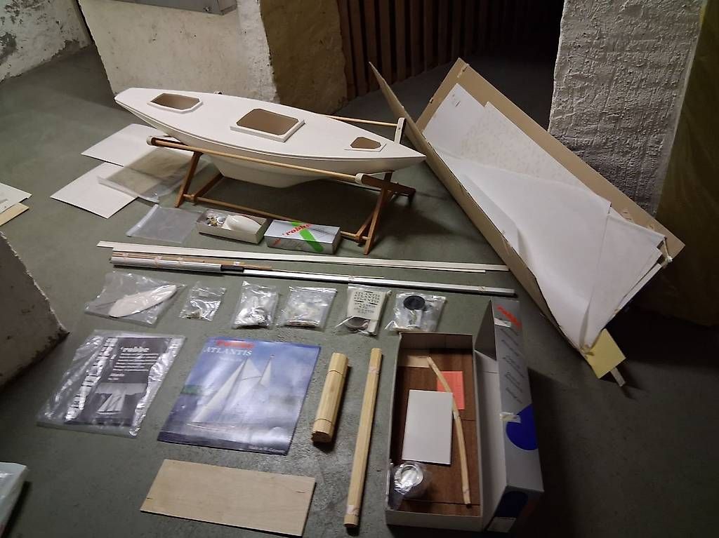 Robbe Modellismo RC: Robbe Atlantis noch nicht gebaut. Mit Beschlagsatz – Nuovo (secondo la descrizione) da Basel venduto da Aletschhorn 1