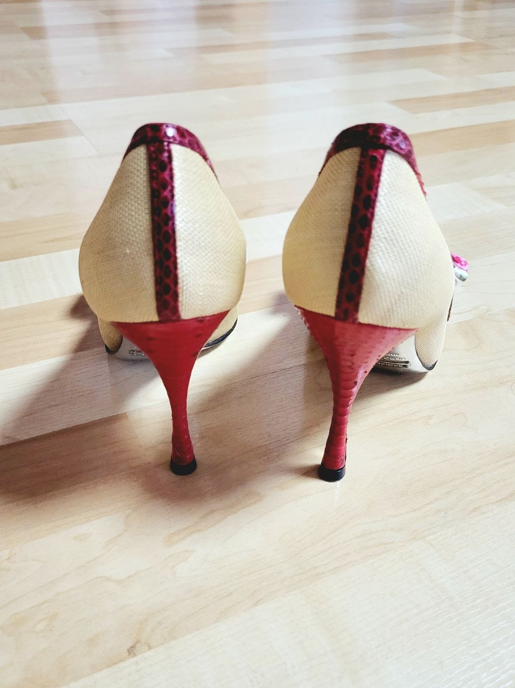 Dolce & Gabbana Scarpe da donna: Pumps D&G 36.5 – Usato da Hellbühl venduto da Veci02 1