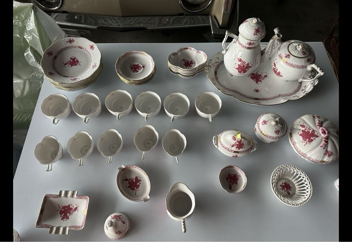 Herend Set di piatti: Herend – Usato da Le Locle venduto da Titeuf2400