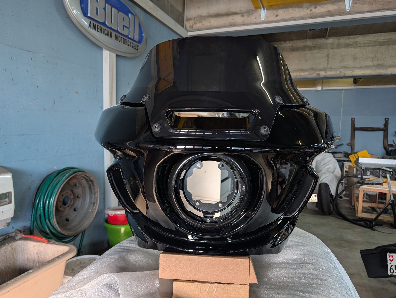 Harley-Davidson Alle Motorradersatzteile: HD Lowrider ST Front – Gebraucht aus Herzogenbuchsee von Black-C01 2