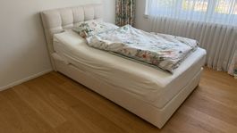 Boxspringbett 120x215 beige, neuwertig, inkl. Bettzeug