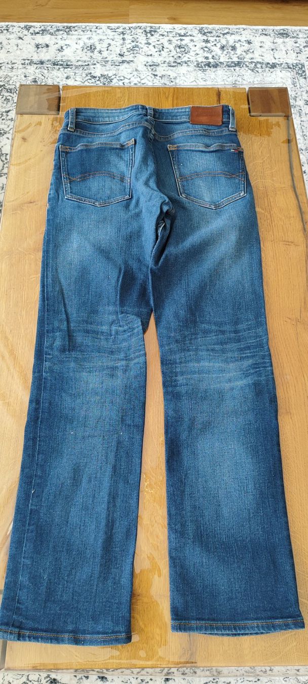 Tommy Hilfiger Jeans: Tommy Hilfiger Jeans – Usato da Chur venduto da djovanna 2