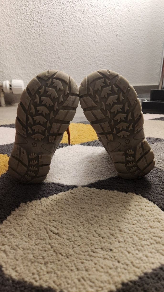 Scarpe da uomo: Winterschuhe Paw Patrol / Gr. 25 – Usato da Rüti ZH venduto da Supy 2