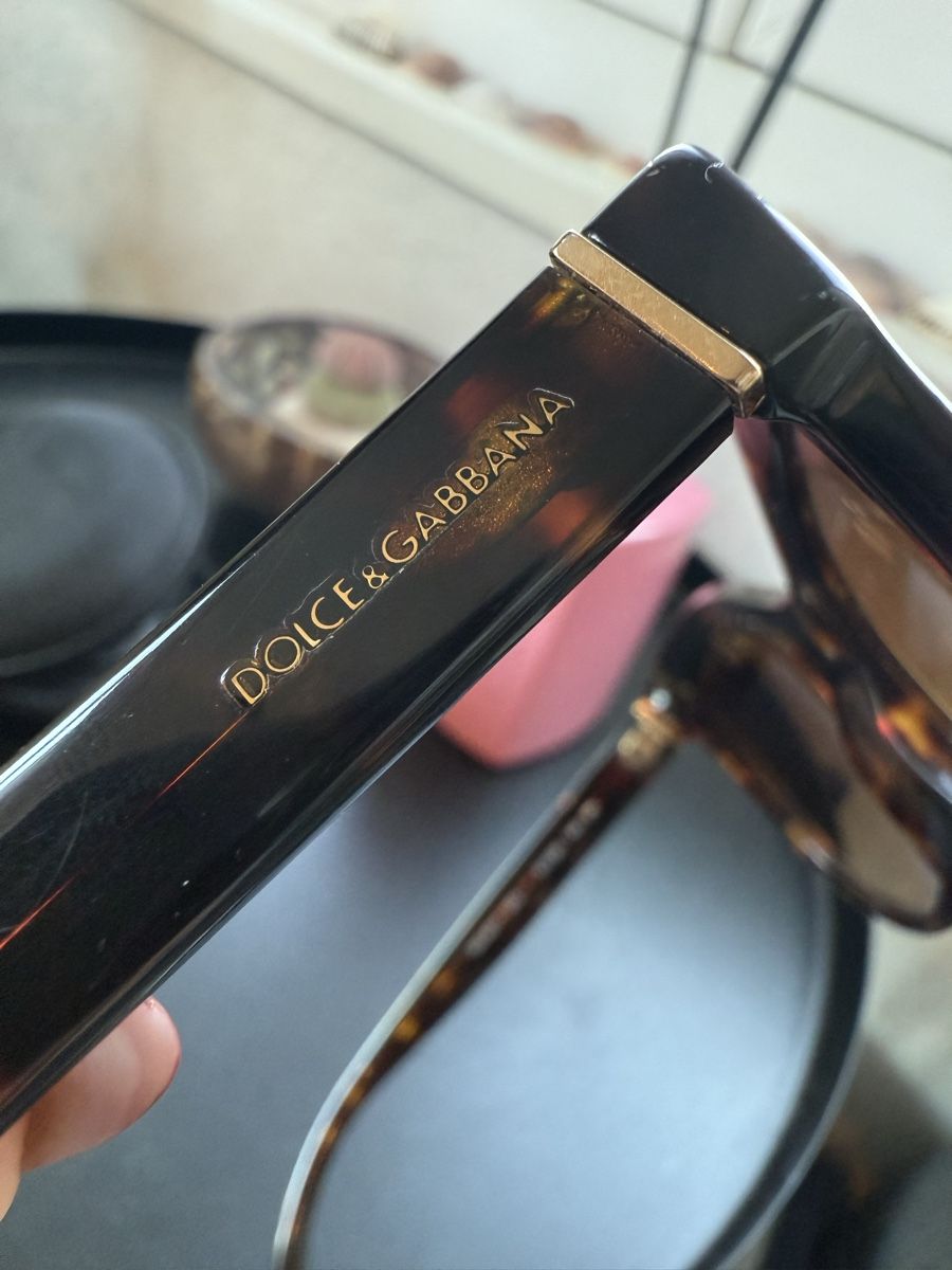 Dolce & Gabbana Occhiali & Lenti: Occhiali da sole Dolce & Gabbana – Usato da Cademario venduto da mary_g 6