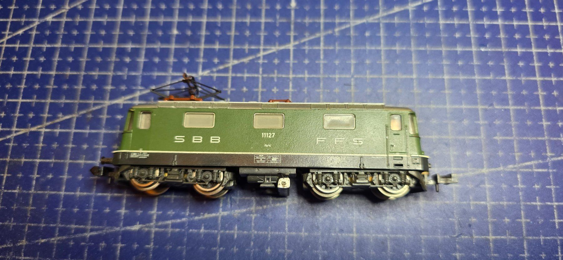 Trix Modellini di ferrovie: Minitrix Re4/4 11127 spur N Analog – Usato da Hochfelden venduto da Danizh0