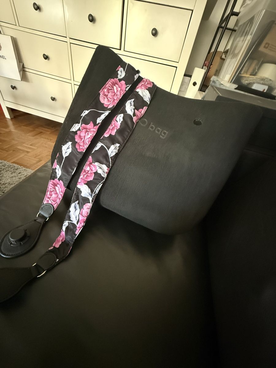 Obag Borse da donna: Obag grand coque  3 pièces – Nuovo (secondo la descrizione) da Lausanne venduto da Tounitz