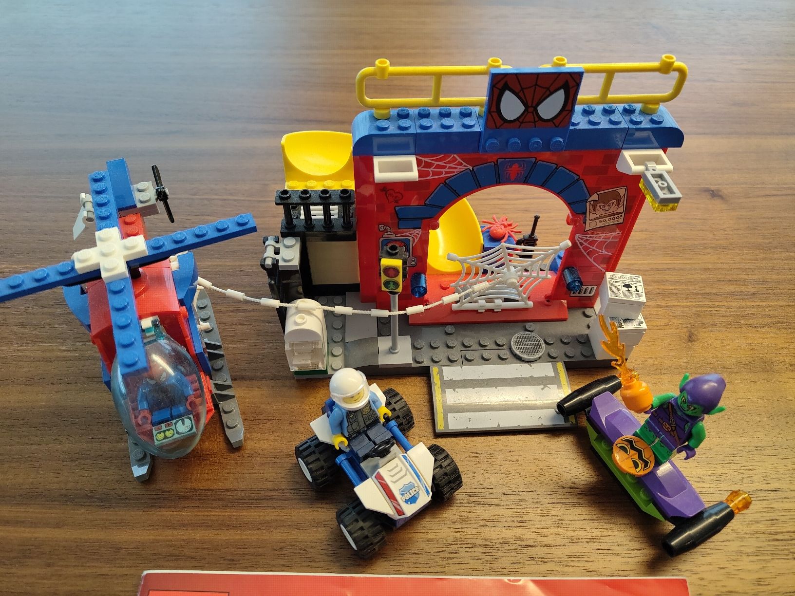 Lego Kit di costruzioni: Lego Juniors 10687 Spider-Man Versteck – Usato da Gossau SG venduto da bellemonte 2