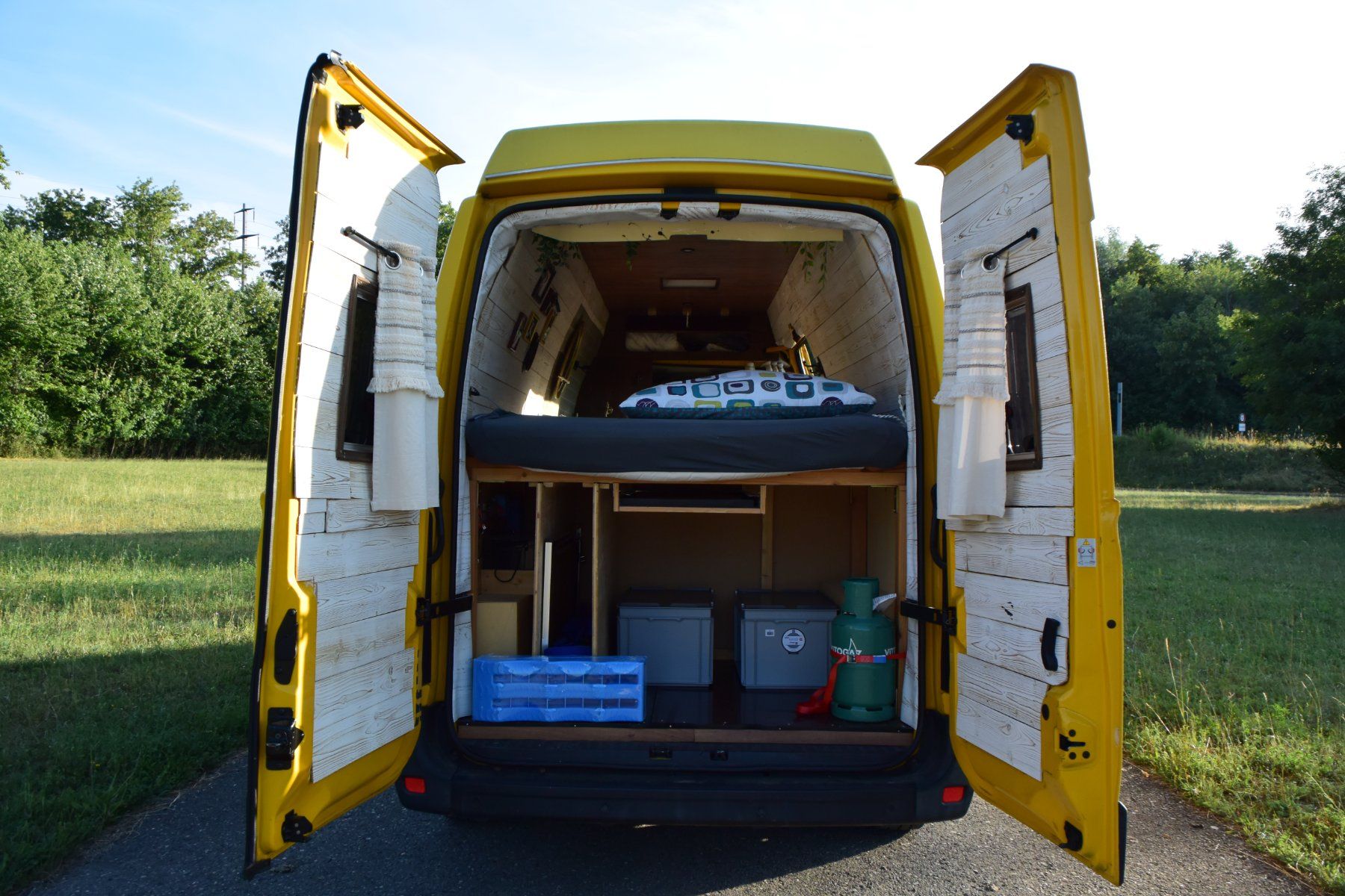 Veicoli da campeggio: Renault Master Campervan gelb – Usato da Winterthur venduto da den_6zcb 5