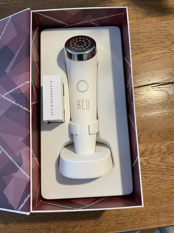 RED Elevare Skin - Hochwertiges Anti-Aging Rotlicht Gerät (Gebraucht ...