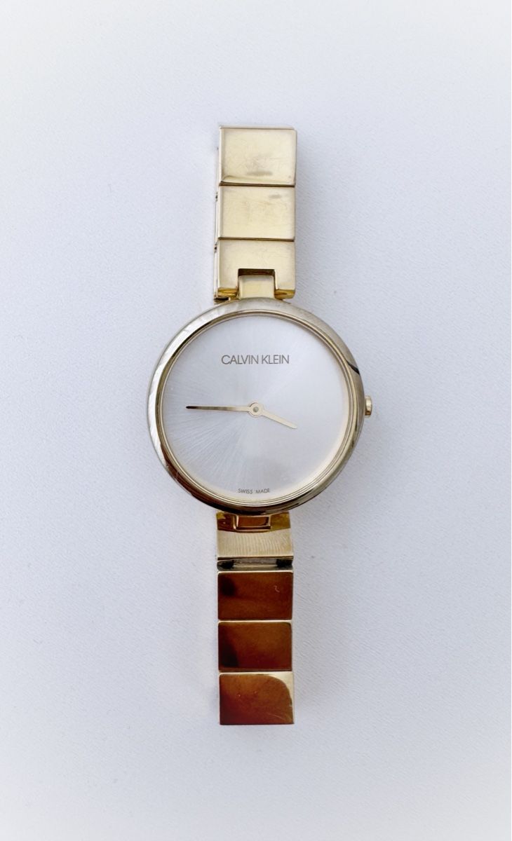 Calvin Klein Orologi: Calvin Klein goldfarbene Uhr – Usato da Brugg AG venduto da Gucci59