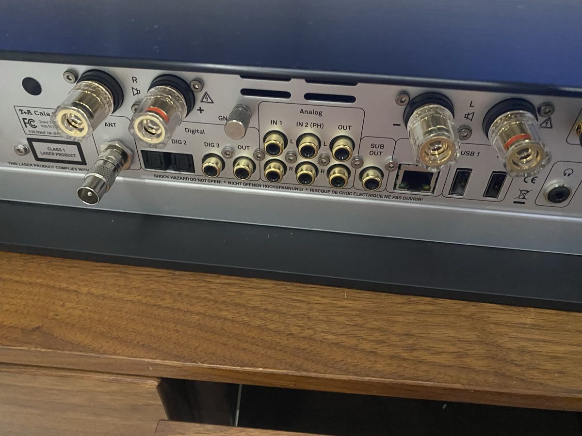 T+A Audio- & Mediensysteme: T+A Cala CDR Streaming Receiver  – Gebraucht aus Buchs Ag von slj_hbb7 8