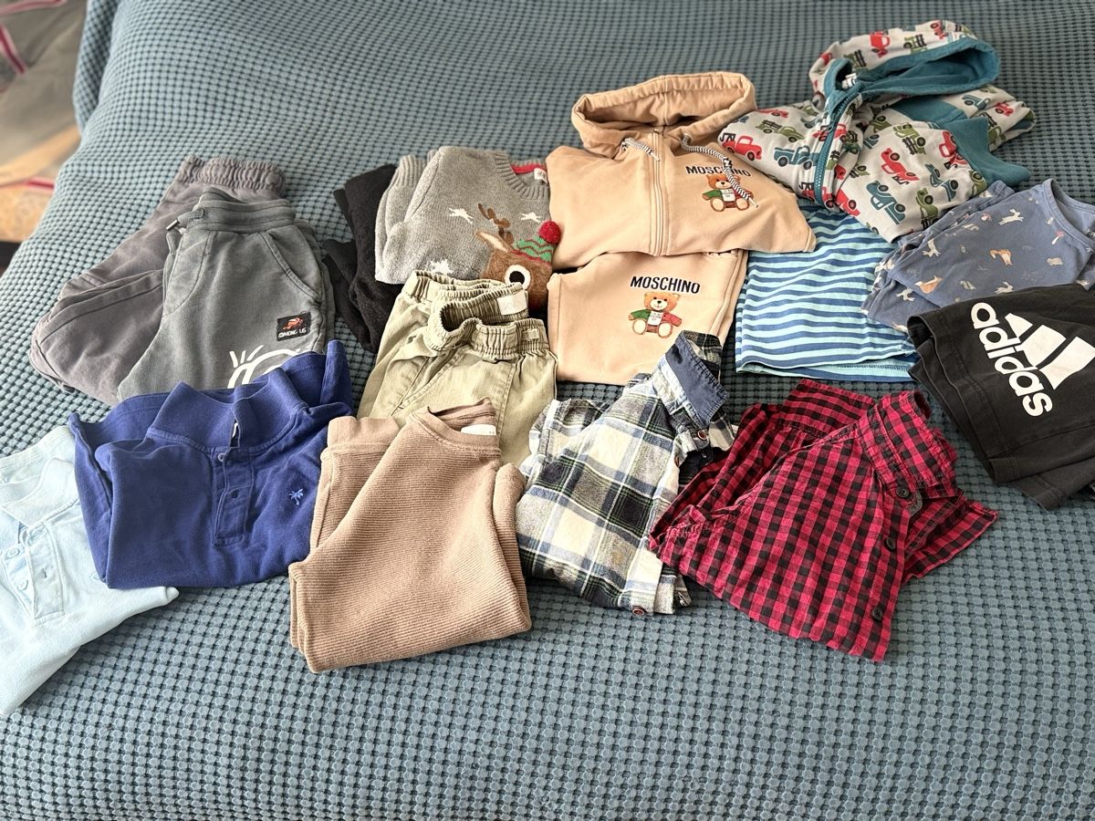 Ensembles coordonnés: Gr122-128 Kleider Paket jungen – D'occasion à Winkel par Olirickli05