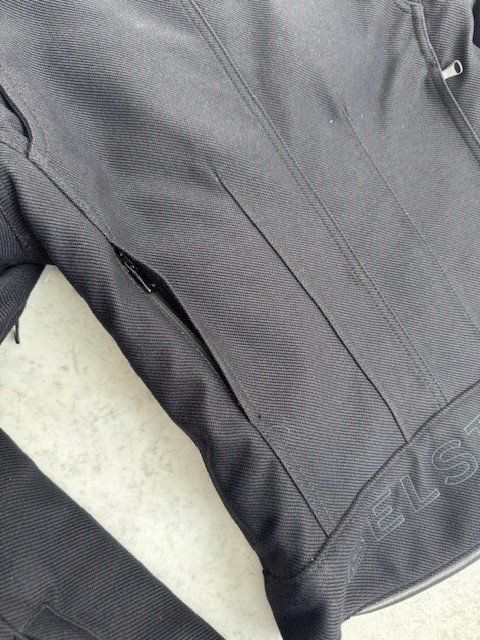 Belstaff Jacken: Belstaff Damen Motorradjacke – Gebraucht aus Hagendorn von Pezzli 1