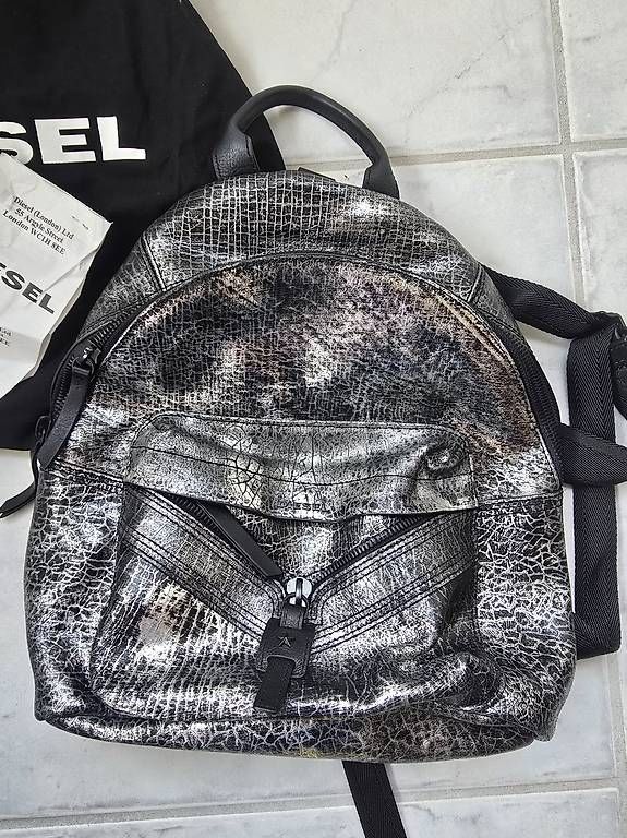 Diesel Zaini: Diesel Rucksack metallic – Nuovo e nell'imballaggio originale da Heimberg venduto da Cpidu 2