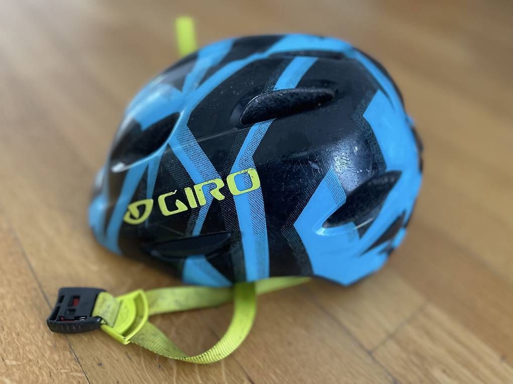 Casques: Kinderhelm Giro – D'occasion à Oberrohrdorf par nue_ibishi